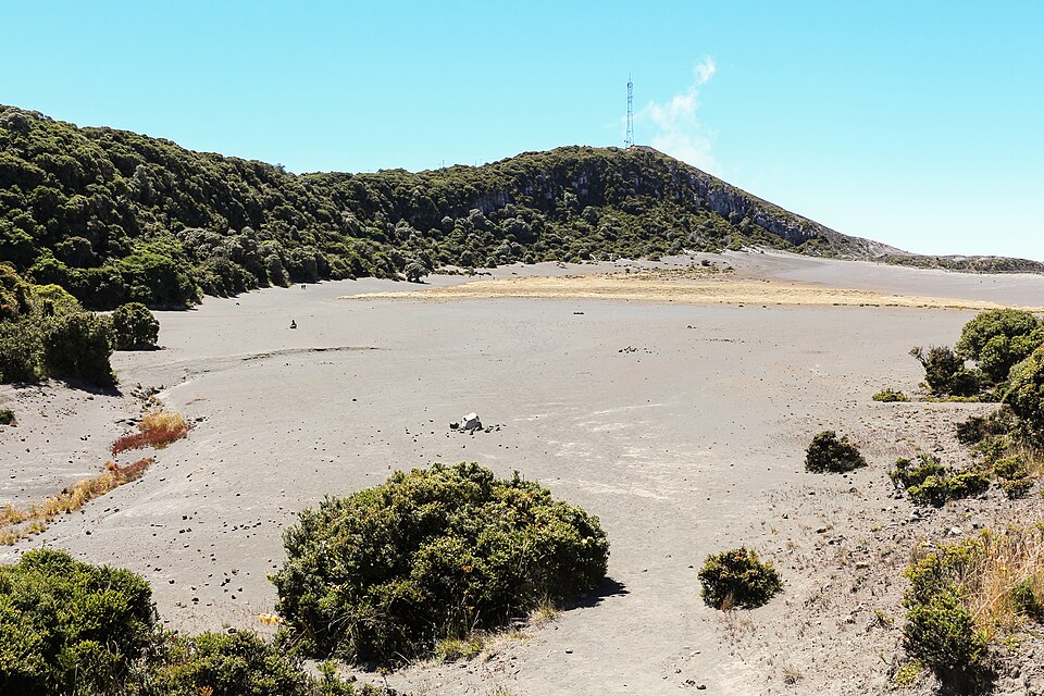 File:Cráter Playa Hermosa 01.jpg