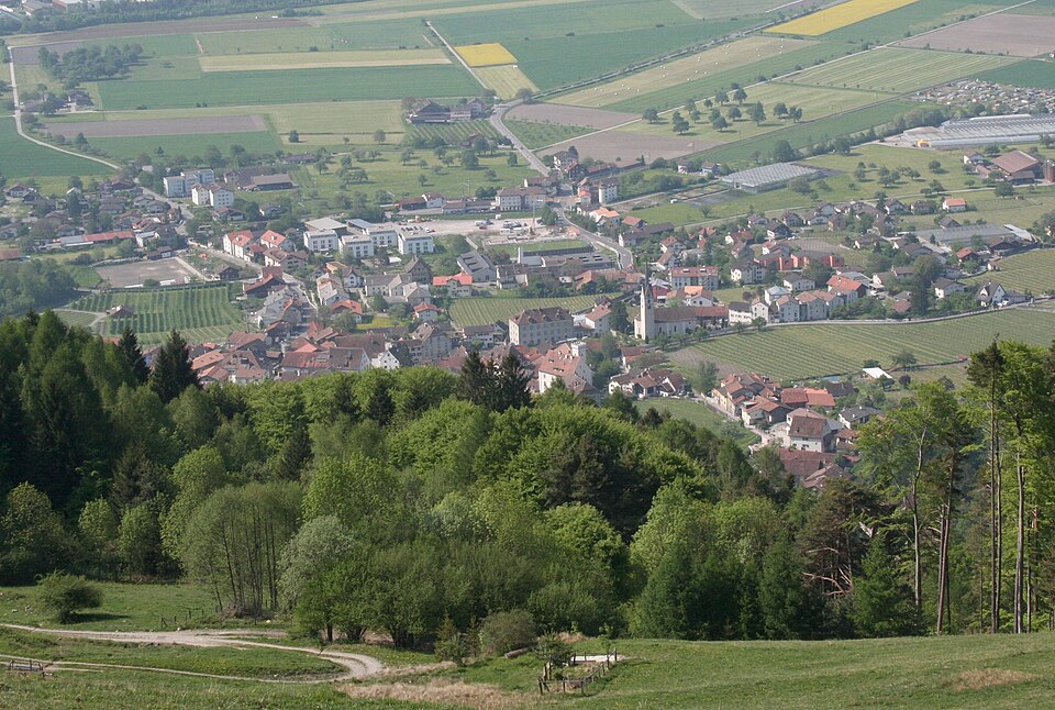 File:Malans Aufsicht.jpg