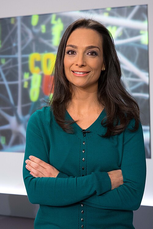 File:María Canosa (vertical).jpg
