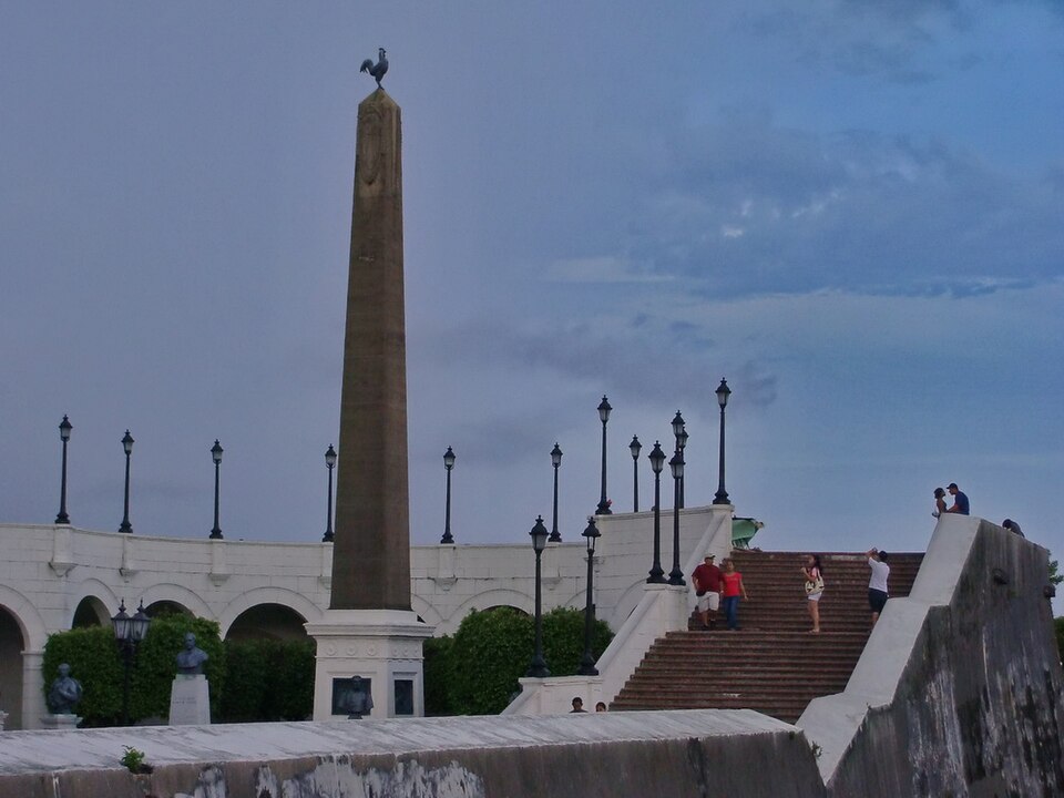 File:Wikplazadefrancia.jpg