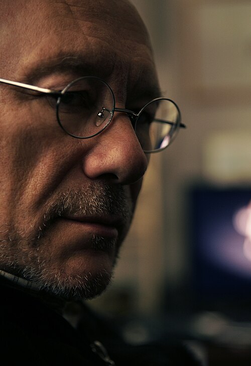 File:Anton Solomoukha portrait.jpg