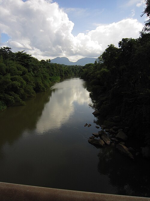 File:Kalu River 2.jpg