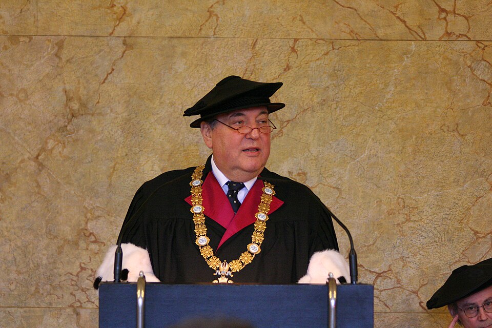 File:Peter Skalicky.jpg