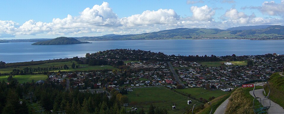 File:RotoruaAerial2.jpg