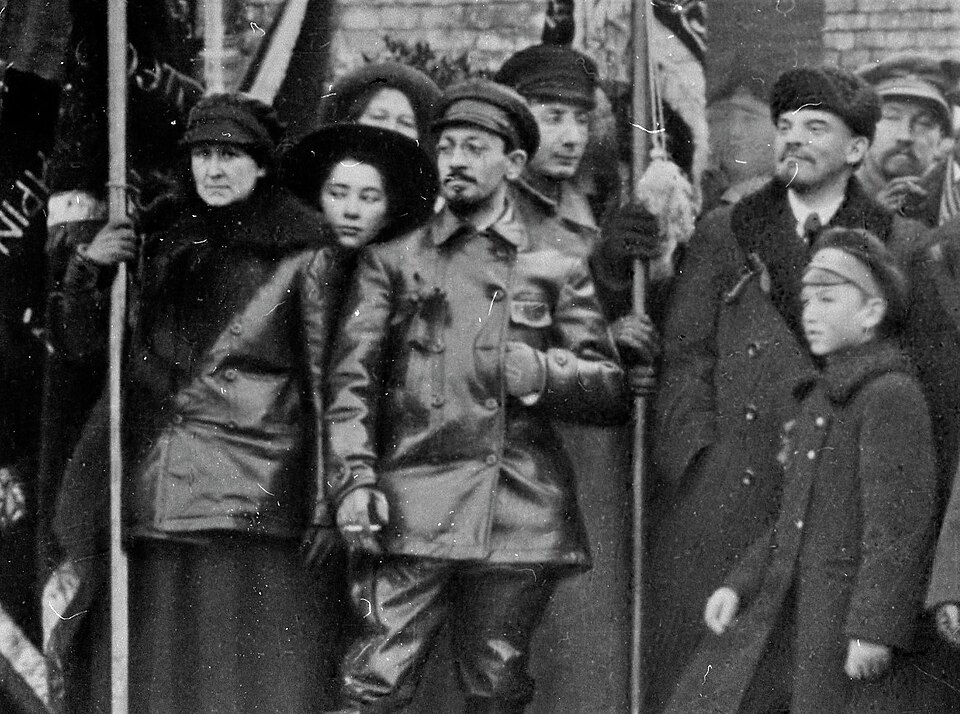 File:Sverdlov-Lenin(cropped).jpg