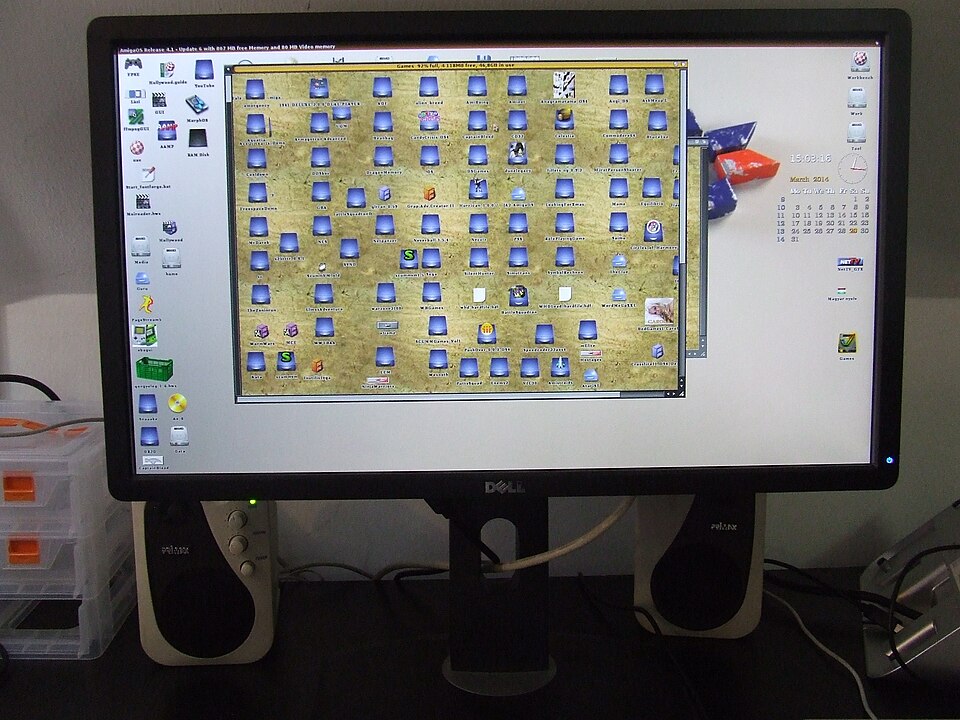 File:AmigaOS4.1.jpg