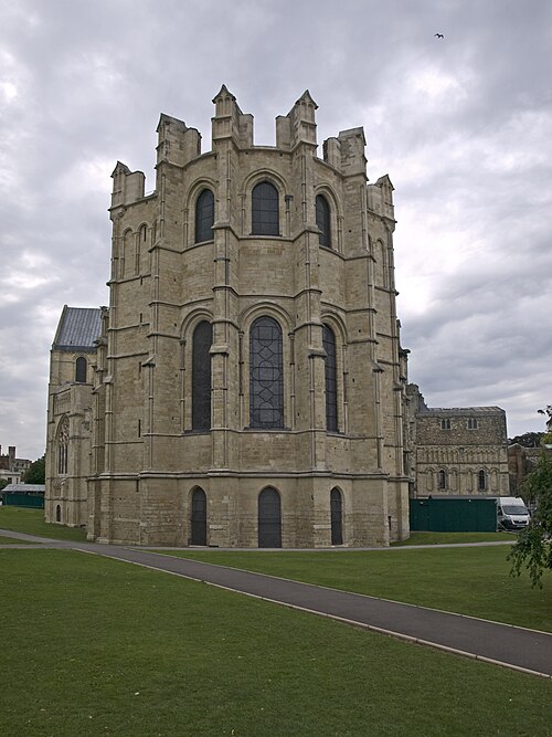 File:Canterbury Cathedral the Corona.jpg