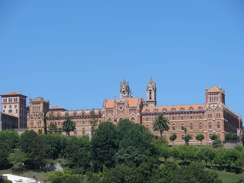 File:Comillas - Universidad Pontificia 1.jpg