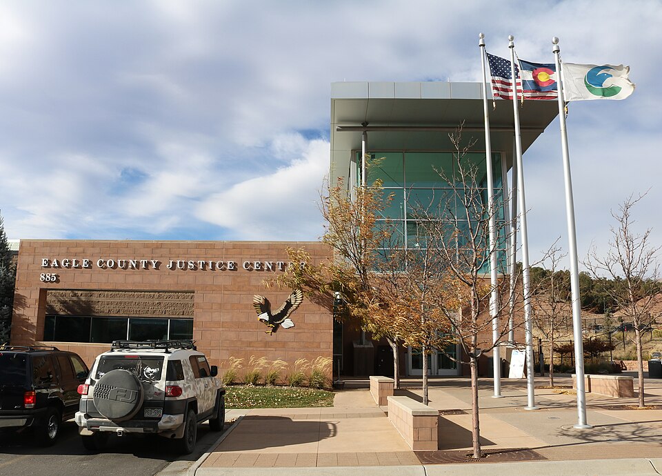 File:Eagle County Justice Center.JPG