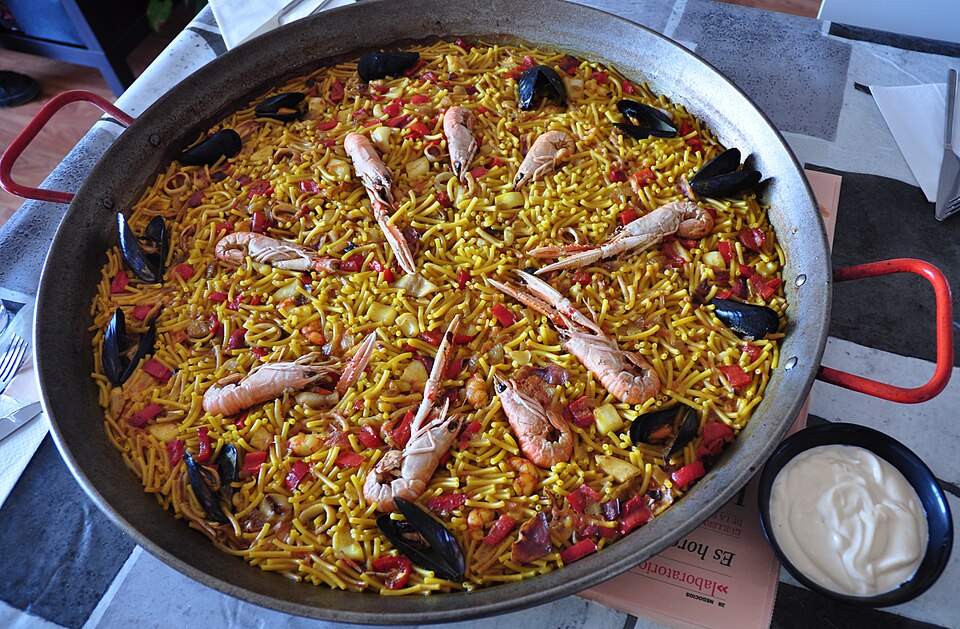 File:Fideua - xurde.jpg