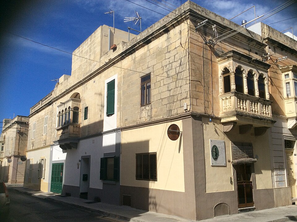 File:Rabat walk Malta 2017 11.jpg
