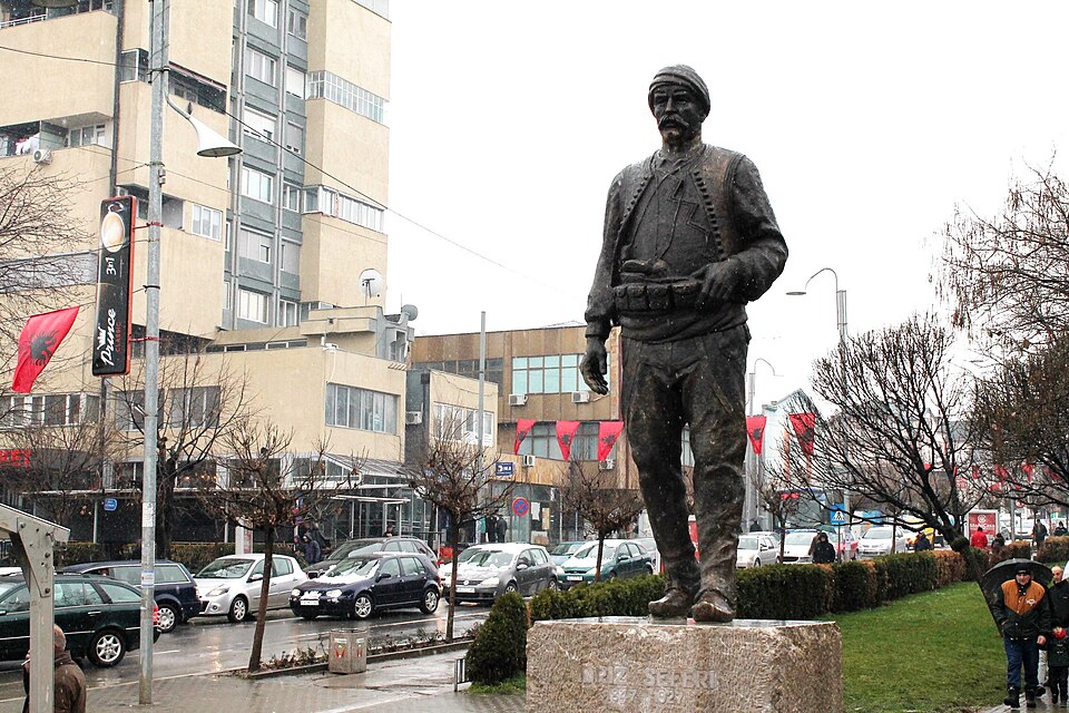 File:Shtatorja e Idriz Seferit.jpg