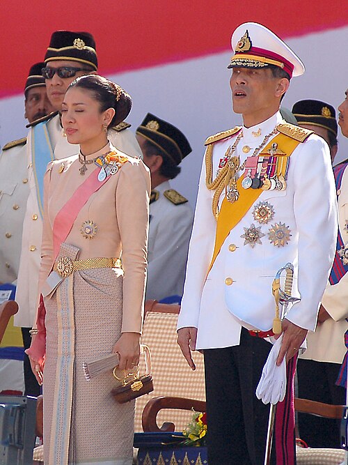 File:Vajiralongkorn and Srirasmi, 2007.jpg