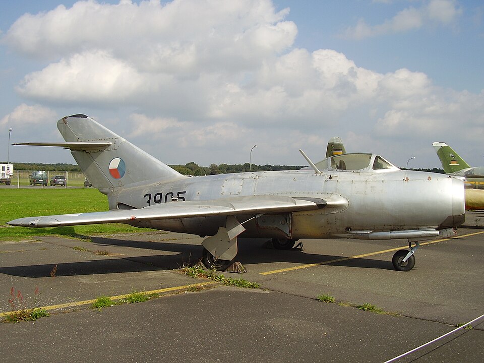 File:Airforce Museum Berlin-Gatow 53.JPG
