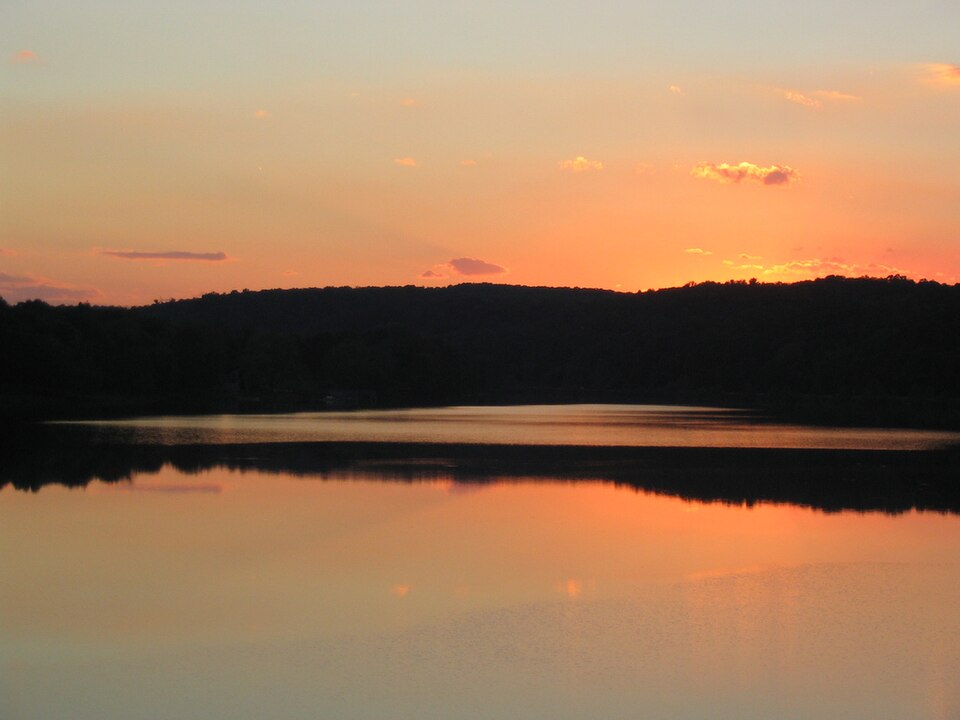 File:LBSP Sunset.jpg