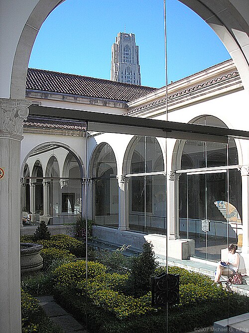 File:FrickFineArtsCourtyard.jpg