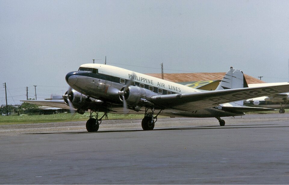 File:Philippine Airlines Douglas C-47 Groves-1.jpg