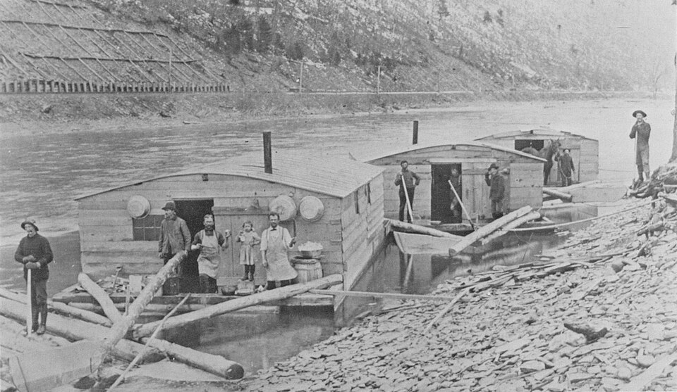 File:Pine Creek Arks.jpg