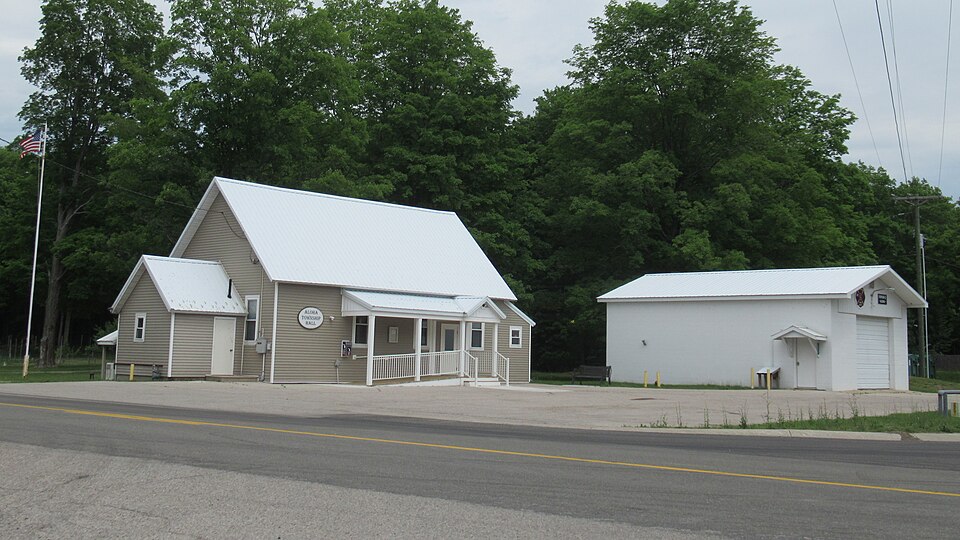 File:Aloha Township, Michigan.jpg