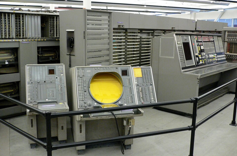 File:IBM's $10 Billion Machine.jpg