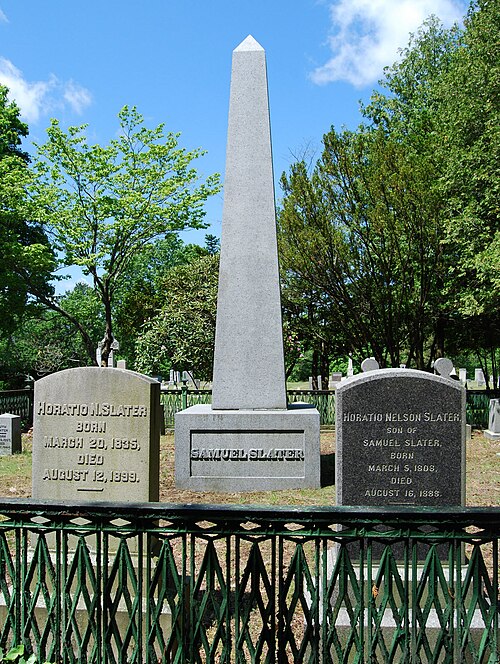 File:Slater Grave.jpg