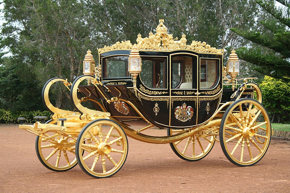 File:Coach Britannia.jpg