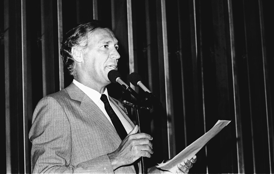 File:Senador Rubens Vilar (15996175421).jpg