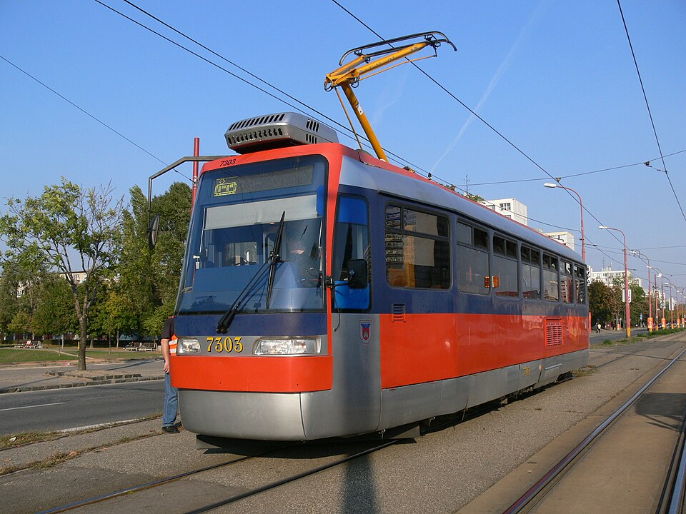 File:7303-Smidkeho-Ruzinovska-Veschel.JPG