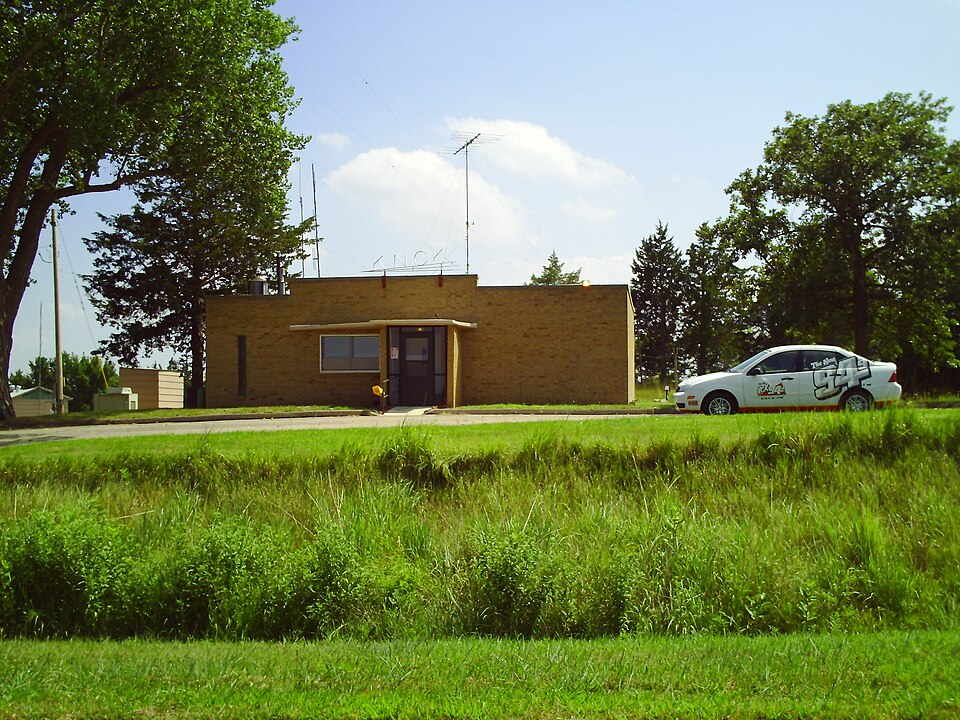 File:KNCK Radio Concordia.jpg