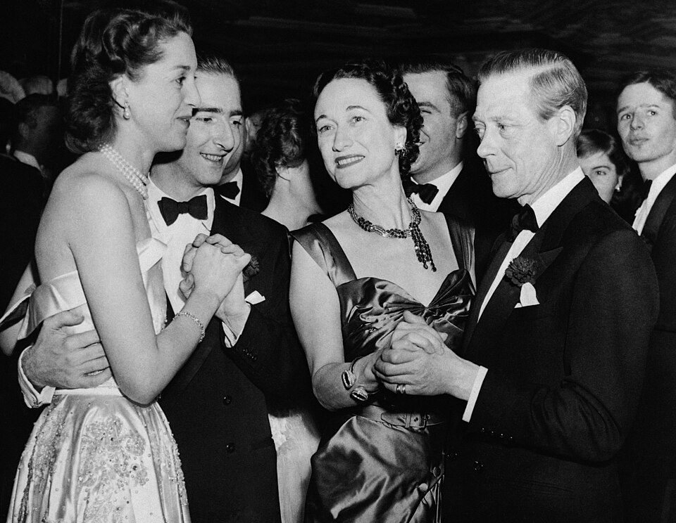 File:Dukeandduchessofwindsorparty1951.jpg