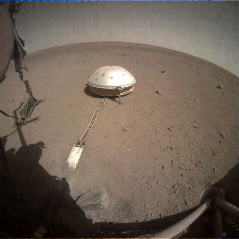 File:PIA23308-Mars-InSightLander-SavingTheMole-20190628.gif