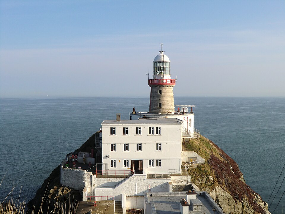 File:Baily Lighthouse Howth 02.JPG