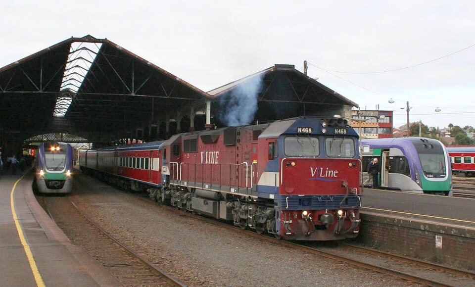 File:Geelong-morning.jpg