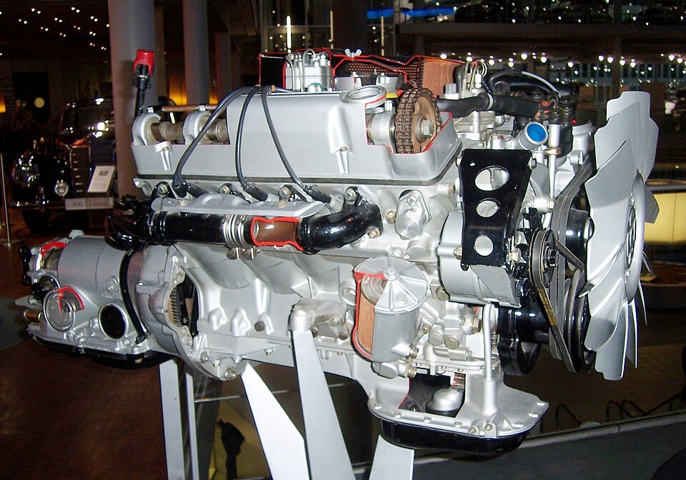 File:M 117 E 50 Schnittmodell 2011-01-16.jpg