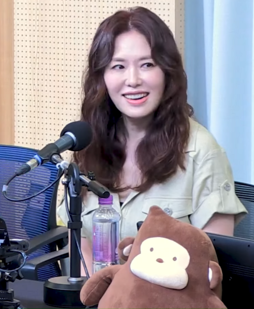 File:Ha Hee-ra 02.png