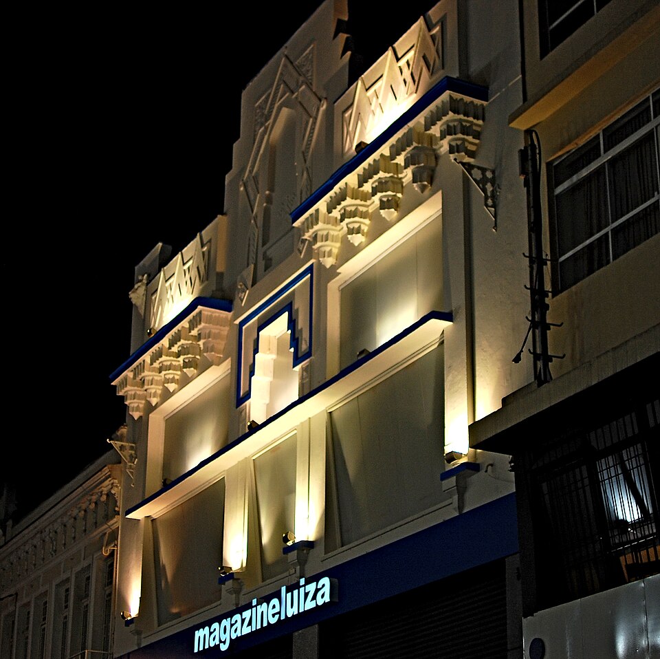 File:Fachada Cine Alhambra (5702583695).jpg