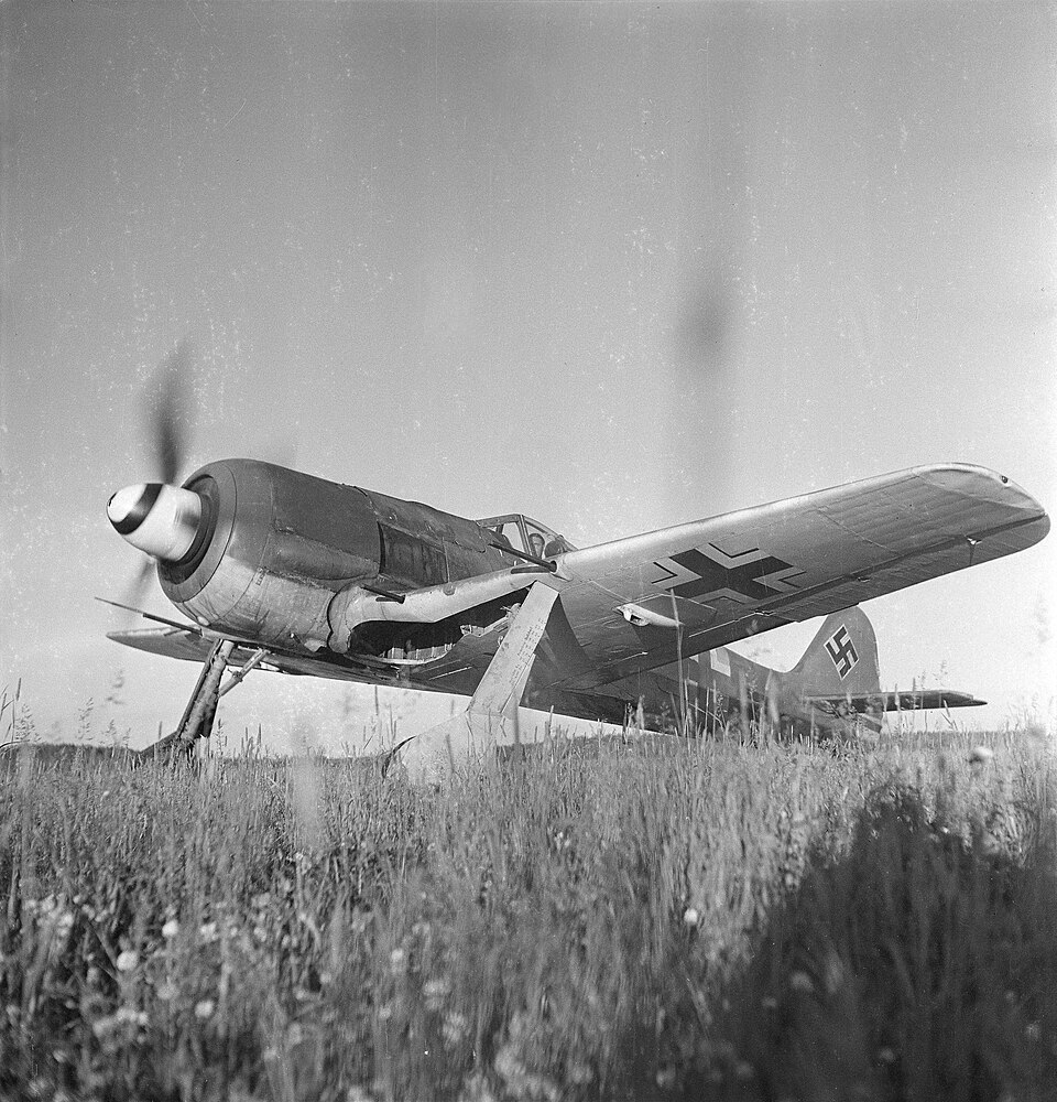 File:Focke-Wulf Fw 190 A-6 (SA-kuva 155669).jpg