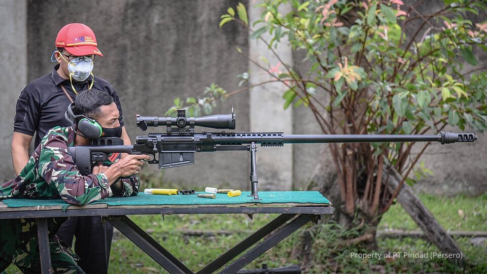 File:Pindad SPR-2 full shot.jpg