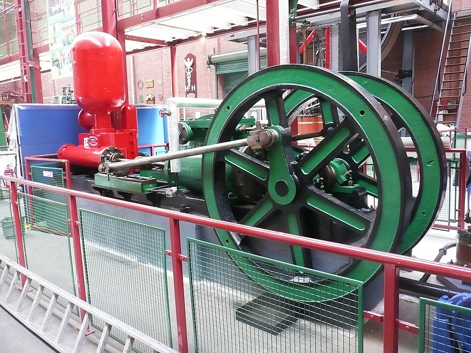 File:Walker Steam Fire Pump.JPG