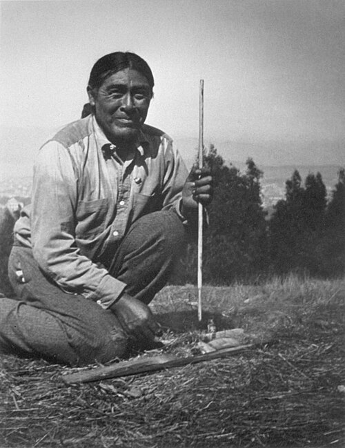 File:Ishi 1914.jpg