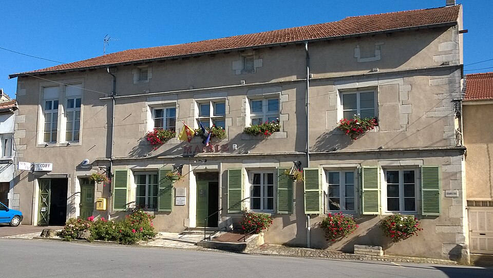 File:Mairie de Pulligny.jpg