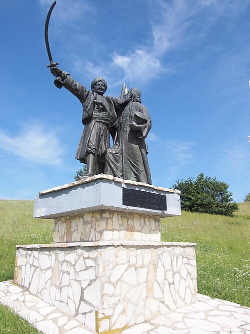 File:Takovo spomenik Takovski ustanak.JPG