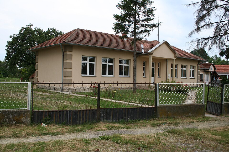 File:Duvanište.jpg