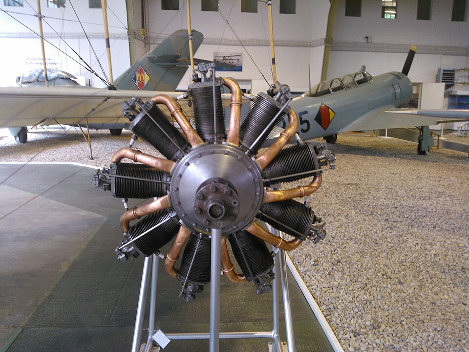 File:Flugmotor le Rhône Oberursel.jpg
