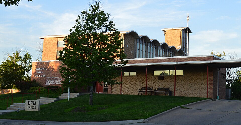 File:United Presbyterian Center Lawrence Kansas.jpg