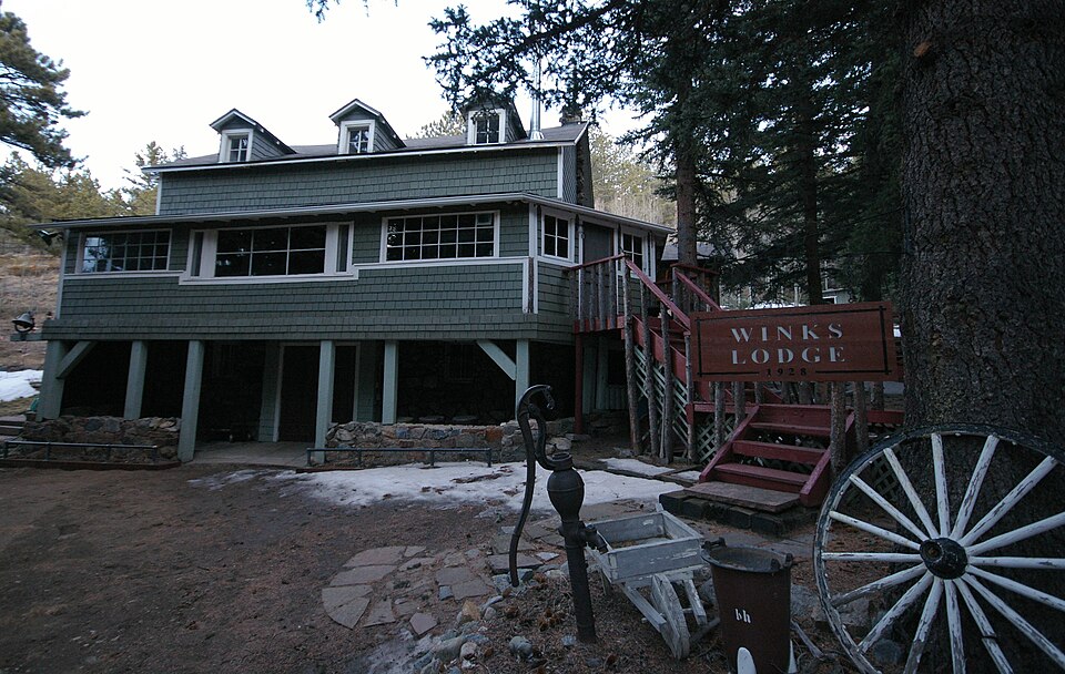 File:Winks Lodge Pinecliff CO.jpg