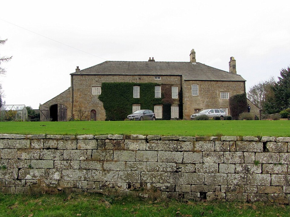 File:East Shaftoe Hall (geograph 4226588).jpg