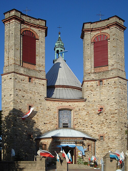 File:Fałków - church.jpg