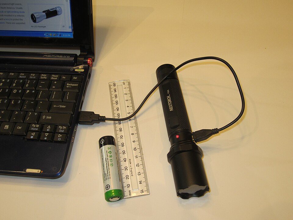 File:Rechargeable LED Flashlight.JPG