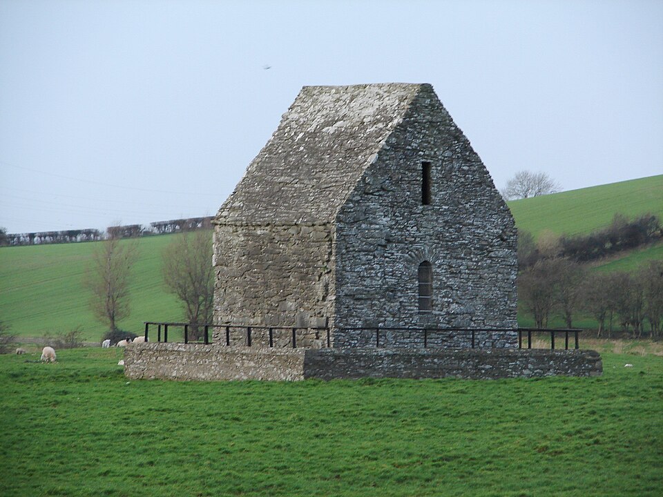 File:Saint Mochta's 'House', an ancient church.jpg
